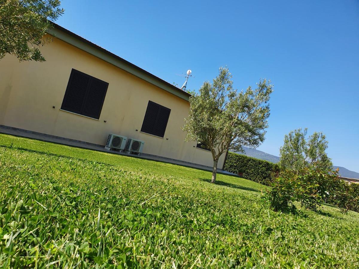 Agriturismo Severini Фонтебланда Экстерьер фото